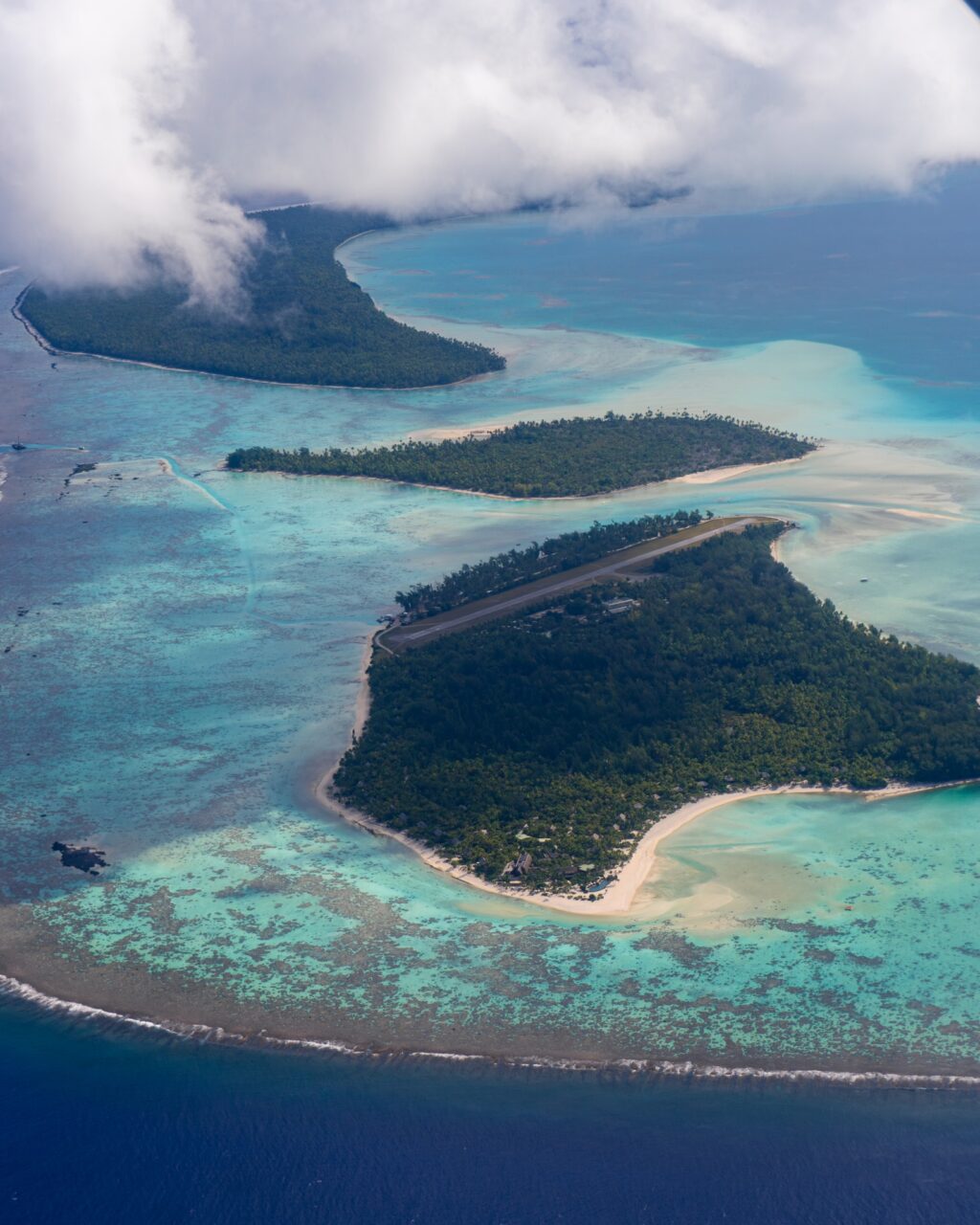 Instagram post from airtetiaroa. This post is in position 0.